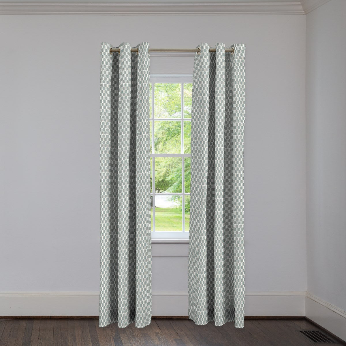 CHECKMATE POOL CUSTOM DRAPERY - Lacefield Designs Textiles